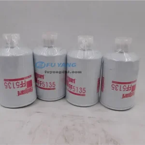 Heavy Truck Fuel Filter FF5135 32912001 203-01-K1280 3976655 39766555 Me014833