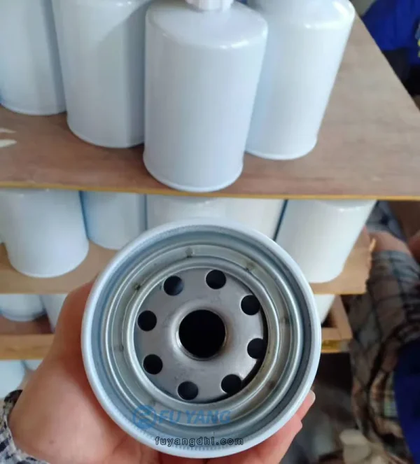 Original Aftermarket Diesel Engine Parts 6CT Isc Qsc8.3 Fuel Filter Fs1280 3930942 3925274 3903410 11e1-70210 - 图片 6